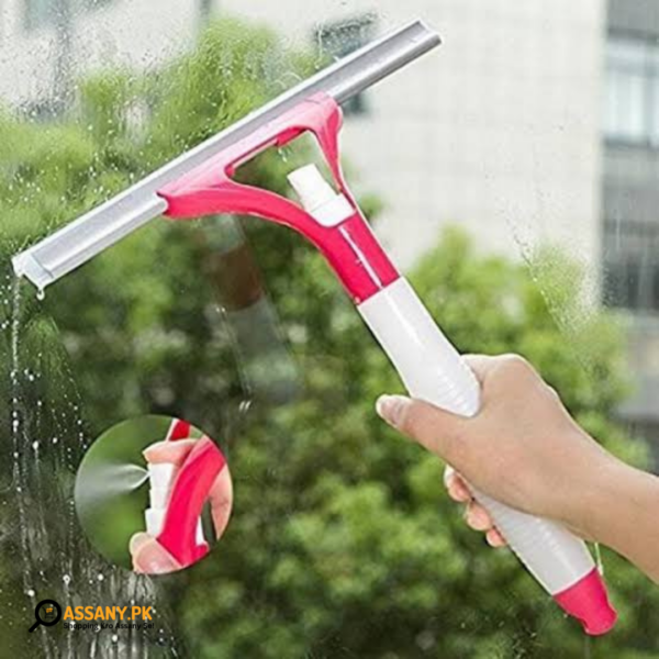 Spray glass cleaner wiper